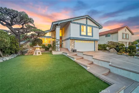 2909 S Diamond St, Santa Ana, CA 92704