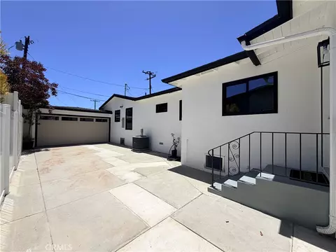 Exterior - 5710 E Killdee, Long Beach, CA 90808 photo 9 of 11