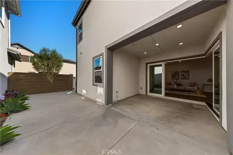 372 Baluster, Irvine, CA 92618 photo 23