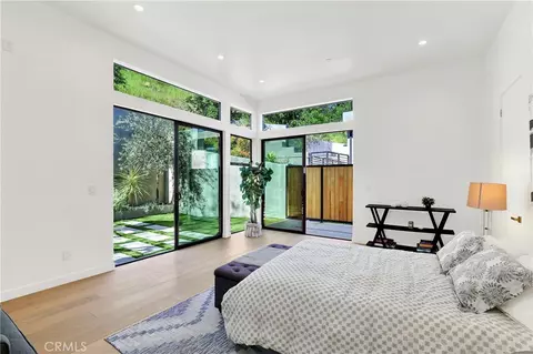3949 Glenalbyn Dr, Los Angeles, CA 90065