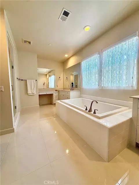 Bath - 244 Desert Bloom, Irvine, CA 92618 photo 2 of 2