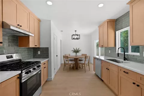 Kitchen - 4092 Overland, Riverside, CA 92503 photo 3 of 6