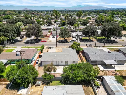 View/Area - 4092 Overland, Riverside, CA 92503 photo 4 of 4