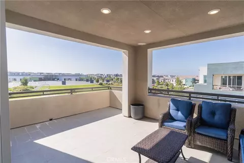 301 Baluster, Irvine, CA 92618 photo 31