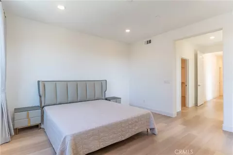 301 Baluster, Irvine, CA 92618 photo 11