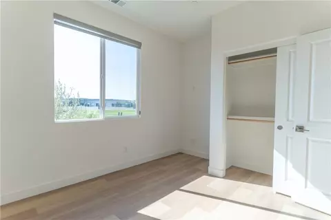 301 Baluster, Irvine, CA 92618 photo 19