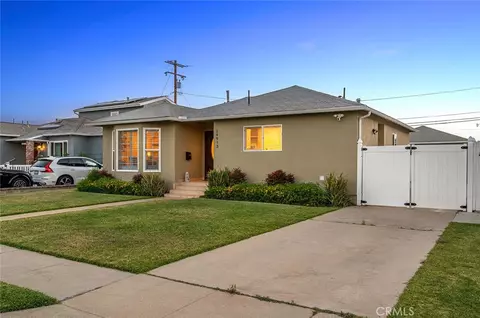 14913 Roxton Ave, Gardena, CA 90249