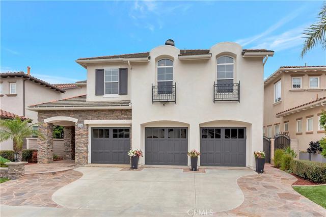 19140 Chandon Ln, Huntington Beach, CA 92648