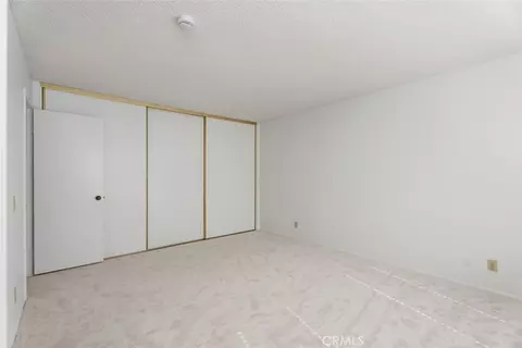 34 Exeter, Irvine, CA 92612 photo 19