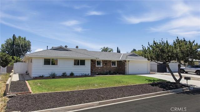 632 S Donna Beth Ave, West Covina, CA 91791