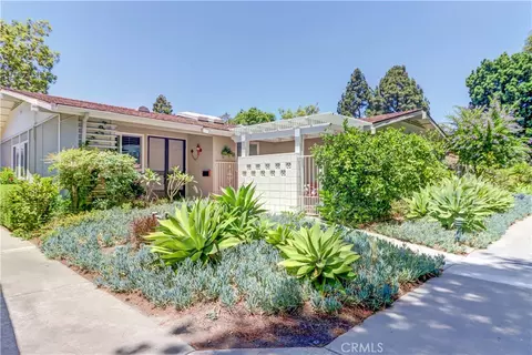 449 Avenida Sevilla #D, Laguna Woods, CA 92637