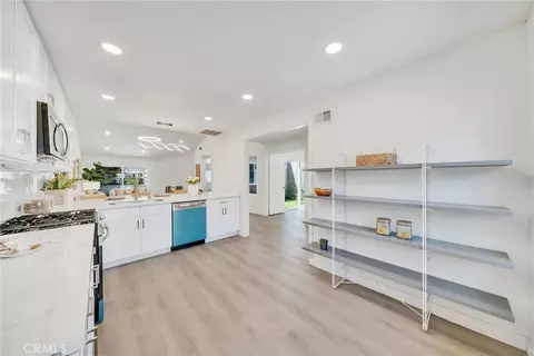 12 Primrose, Irvine, CA 92604 photo 11