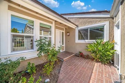 12 Primrose, Irvine, CA 92604 photo 3