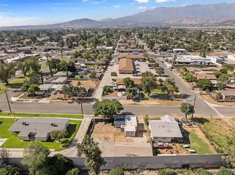 View/Area - 893 E 5th, Beaumont, CA 92223 photo 5 of 8