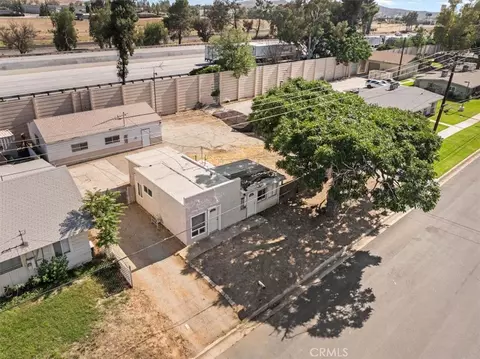 View/Area - 893 E 5th, Beaumont, CA 92223 photo 1 of 8