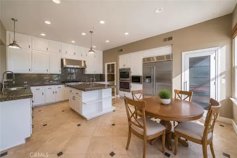 Kitchen - 3807 Wendi Ct, Fallbrook, CA 92028 photo 3 of 3