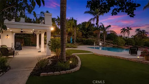 Exterior - 3807 Wendi Ct, Fallbrook, CA 92028 photo 2 of 13