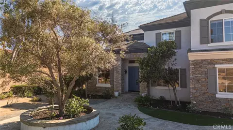 Exterior - 3807 Wendi Ct, Fallbrook, CA 92028 photo 10 of 13