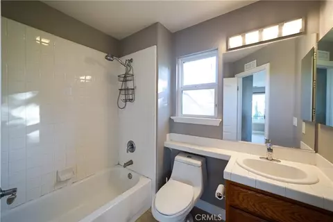 Bath - 3807 Wendi Ct, Fallbrook, CA 92028 photo 8 of 8