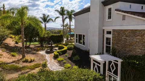 Exterior - 3807 Wendi Ct, Fallbrook, CA 92028 photo 7 of 13