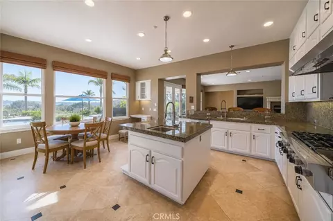 Kitchen - 3807 Wendi Ct, Fallbrook, CA 92028 photo 1 of 3