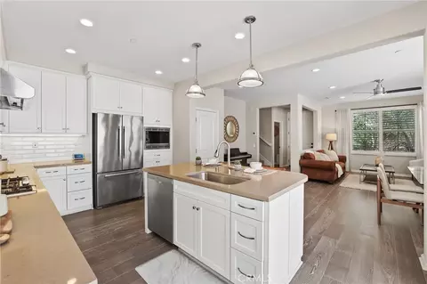 Kitchen - 75 Jade Flower, Irvine, CA 92620 photo 4 of 6