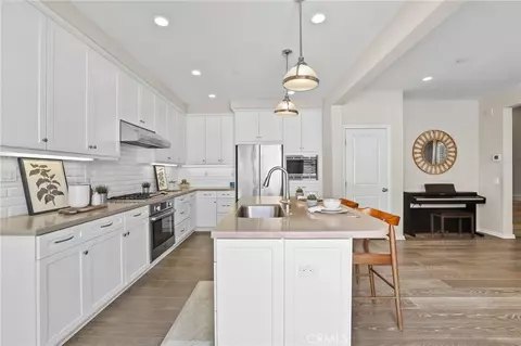 Kitchen - 75 Jade Flower, Irvine, CA 92620 photo 6 of 6