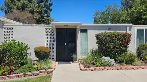 312 Avenida Castilla #E, Laguna Woods, CA 92637