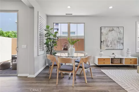 Dining - 71 Emerald Clover, Irvine, CA 92620 photo 1 of 2