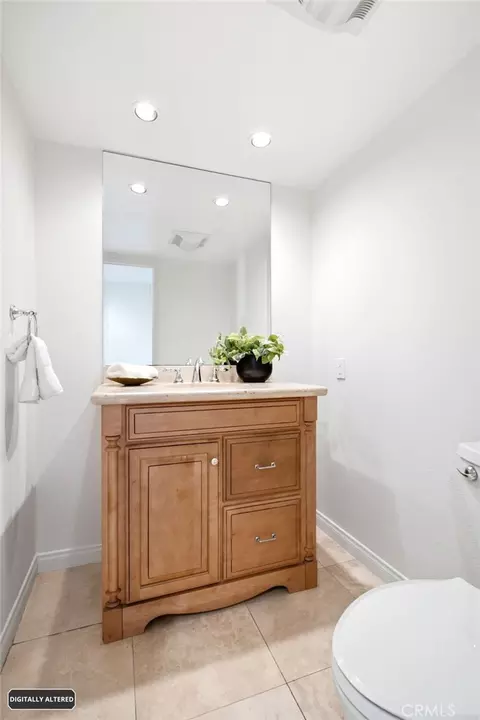 Bath - 127 Avenida Adobe, San Clemente, CA 92672 photo 3 of 4