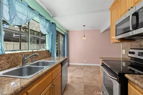 Kitchen - 45 Streamwood, Irvine, CA 92620 photo 3 of 3