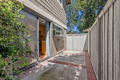 Exterior - 45 Streamwood, Irvine, CA 92620 photo 5 of 9