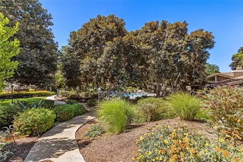 Exterior - 45 Streamwood, Irvine, CA 92620 photo 13 of 14