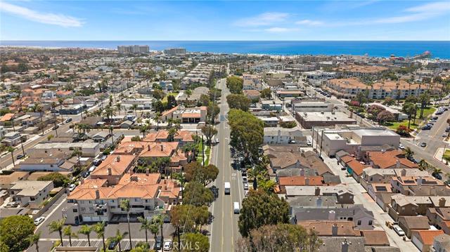 606 Lake St #23, Huntington Beach, CA 92648
