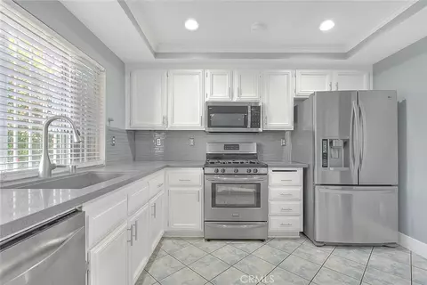 Kitchen - 30279 Silver Ridge Ct, Temecula, CA 92591 photo 1 of 4
