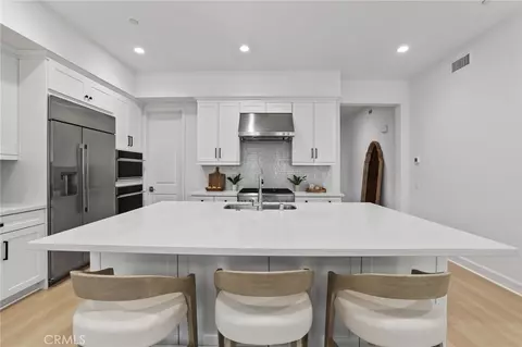 Kitchen - 138 Jayhawk, Irvine, CA 92602 photo 3 of 6