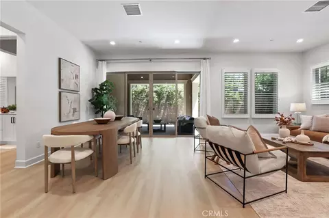 Dining - 138 Jayhawk, Irvine, CA 92602 photo 1 of 2