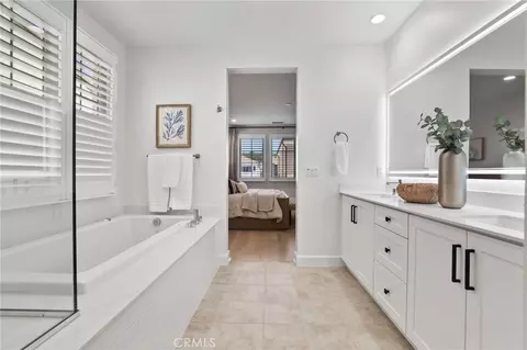Entry Way - 138 Jayhawk, Irvine, CA 92602 photo 6 of 6