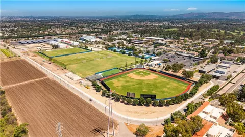 View/Area - 2 Staghorn, Irvine, CA 92618 photo 4 of 16