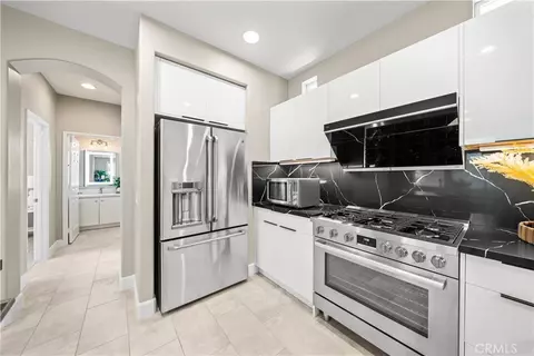 Entry Way - 2 Staghorn, Irvine, CA 92618 photo 5 of 5