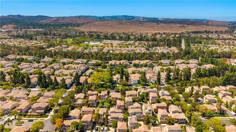 View/Area - 2 Staghorn, Irvine, CA 92618 photo 14 of 16