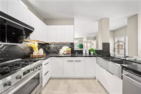 Kitchen - 2 Staghorn, Irvine, CA 92618 photo 2 of 4