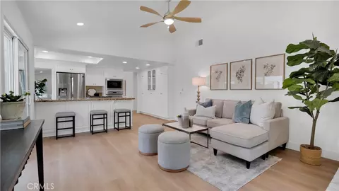32 Deerwood E, Irvine, CA 92604 photo 16
