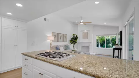32 Deerwood E, Irvine, CA 92604 photo 24
