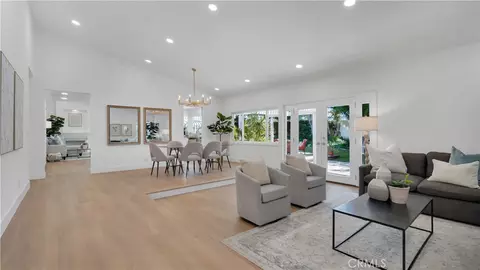 32 Deerwood E, Irvine, CA 92604 photo 8