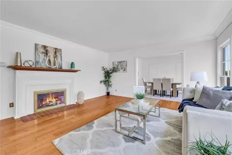 Living - 7861 19th St, Westminster, CA 92683 photo 3 of 4