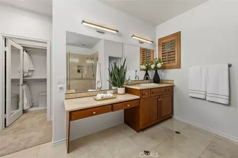 Bath - 95 Canopy, Irvine, CA 92603 photo 3 of 4