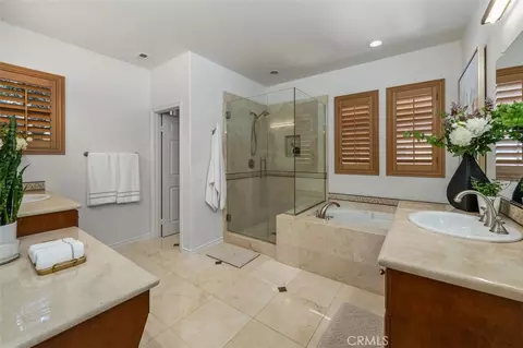 Bath - 95 Canopy, Irvine, CA 92603 photo 2 of 4