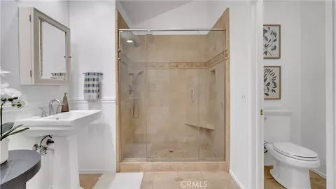 Bath - 24 Christamon S, Irvine, CA 92620 photo 6 of 7