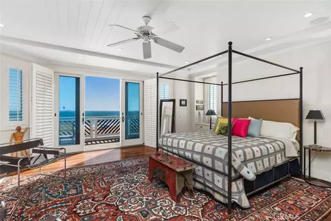 Bedroom - 17027 S Pacific Ave, Sunset Beach, CA 90742 photo 2 of 6